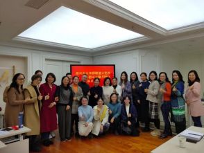 全民乐vll女律师联谊会举办艺术团、志愿团成立仪式暨2019岁末感恩沙龙