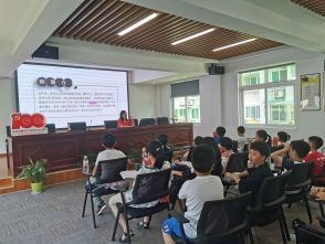 汉本所徐磊峰律师受邀开展&ldquo;知法守法&middot;健康成长&rdquo;青少年法制教育专题讲座