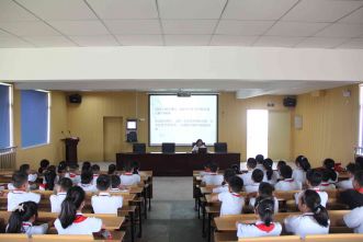 开学法治第一课&mdash; &mdash;求直所徐兆红律师受邀给昌硕小学授课