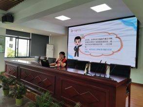 浙江汉本律师事务所徐磊峰律师受邀开展法治建设知识讲座