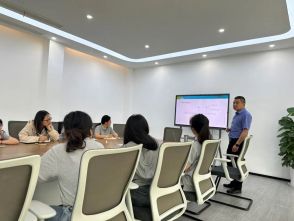 六和动态丨六和律师应邀为长兴规上企业作企业合同管理与风险防范专题讲座