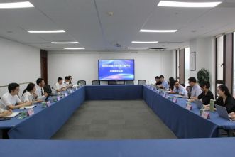 嘉兴律协青年律师工作委员会一行莅临我市律协考察交流